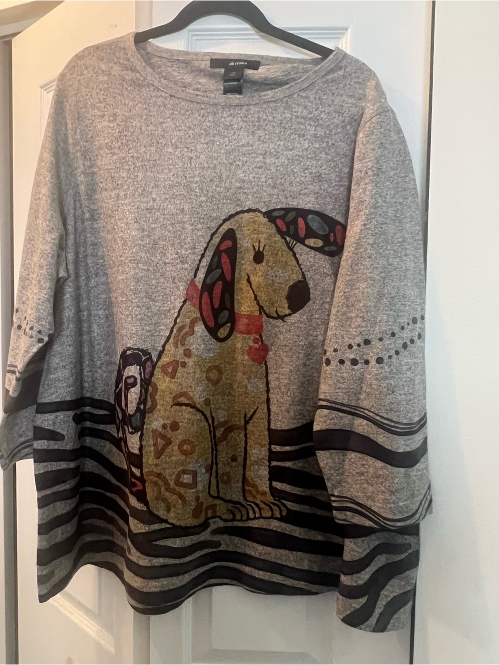Ali Miles Gray Sweatshirt with Multicolor Dog Motif